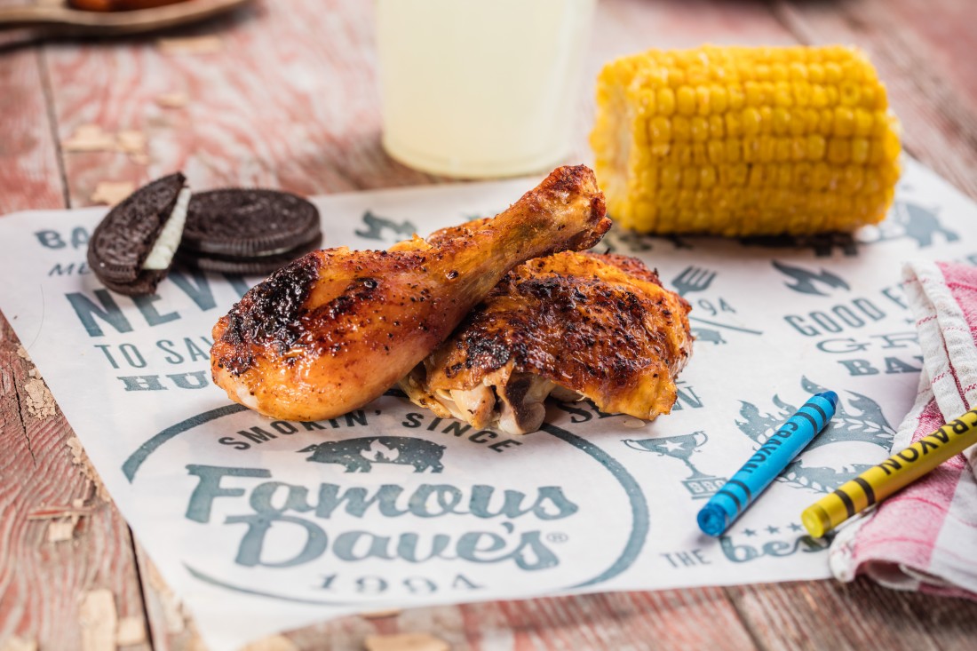 Famous Dave's BBQ Orland Park, IL Restaurant QR Menu