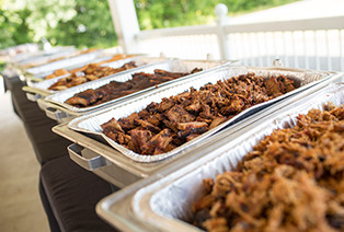 Wedding Catering Services Forest Park IL - Famous Dave's - catering-delivery