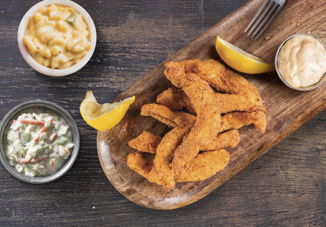 Seafood - Famous Dave's Chicago - catfish_platter