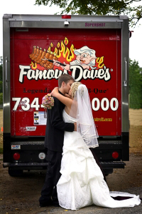 Wedding Catering Services Schaumburg IL - Famous Dave's - wedding-2